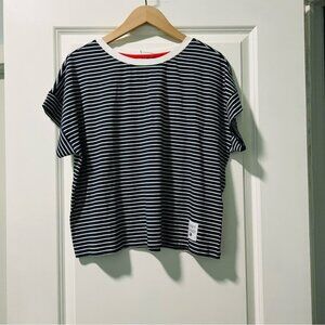 ❄️ 5/$15 NWOT Tommy Hilfiger Sport Women’s Navy/White Striped Top Size Small